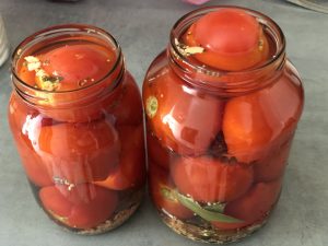 Мариновані помідори на зиму