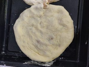 Пиріг з картоплею і м'ясом в духовці