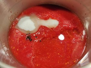 Болгарський перець в томатному соусі