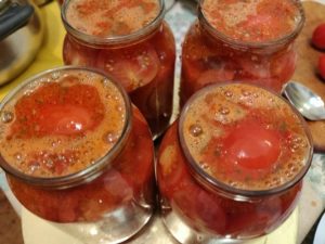 Мариновані помідори на зиму 