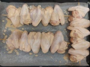 Запечені курячі крильця в духовці