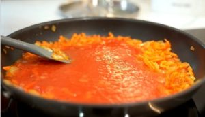 Гречаники в томатному соусі